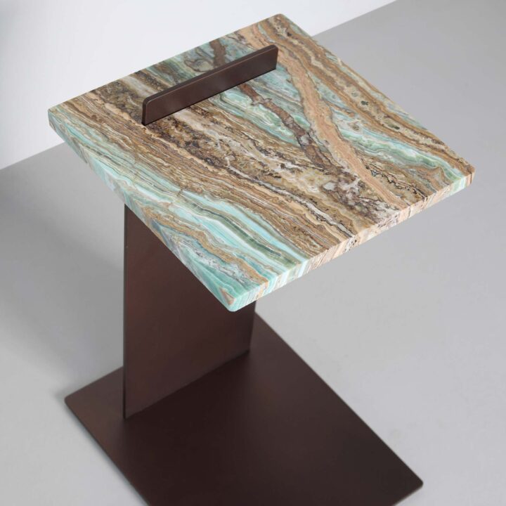 Finished in "Bronze" with Onice Smerelda marble top