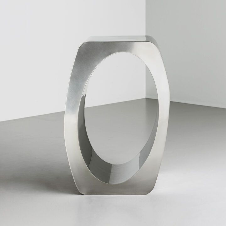 Skye plinth in satin polished stainless steel