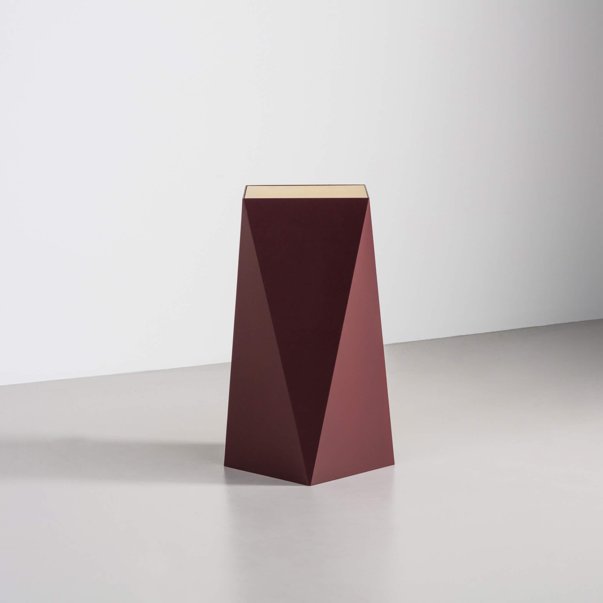 Bridge Red finish with Polished Brass top